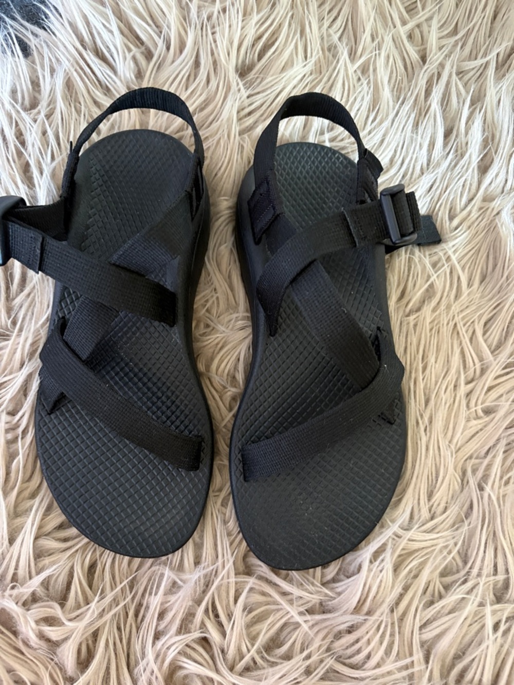 Chaco Black Strappy Sport Sandals